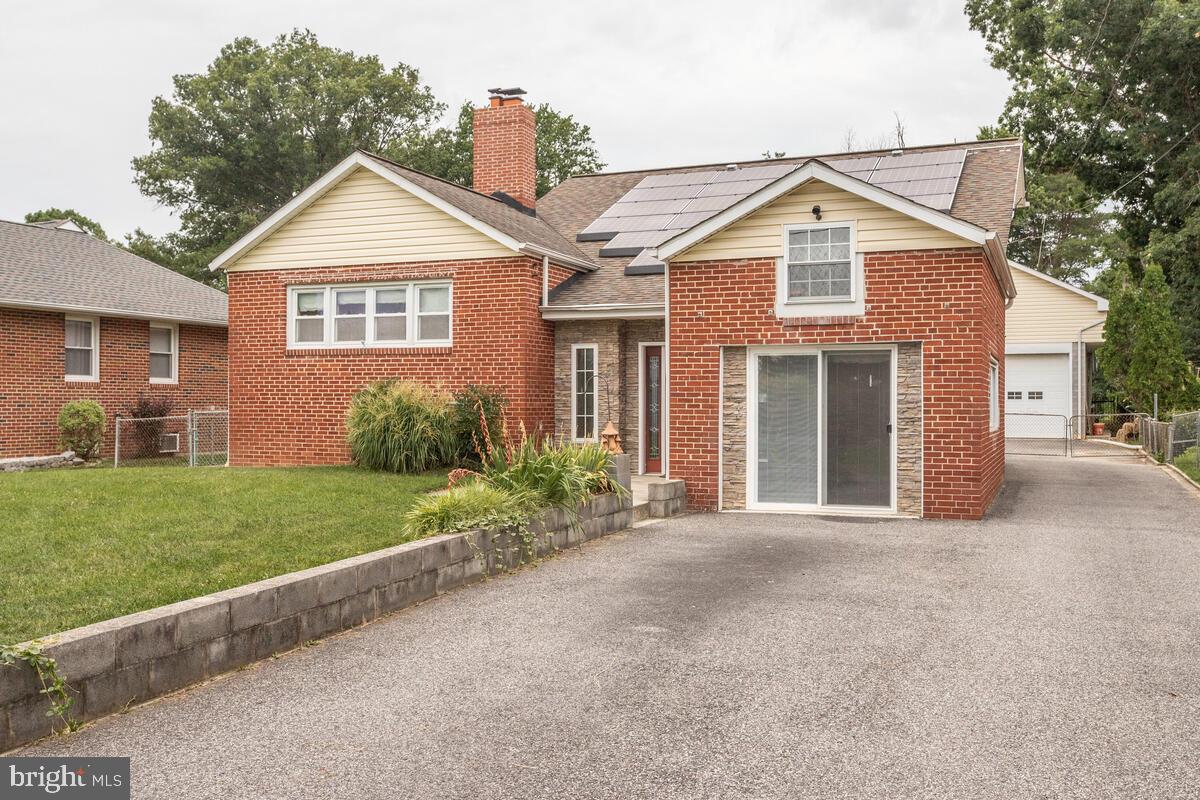 8412 Allison Lane Rosedale, MD 21237 - Photo 3 of 63