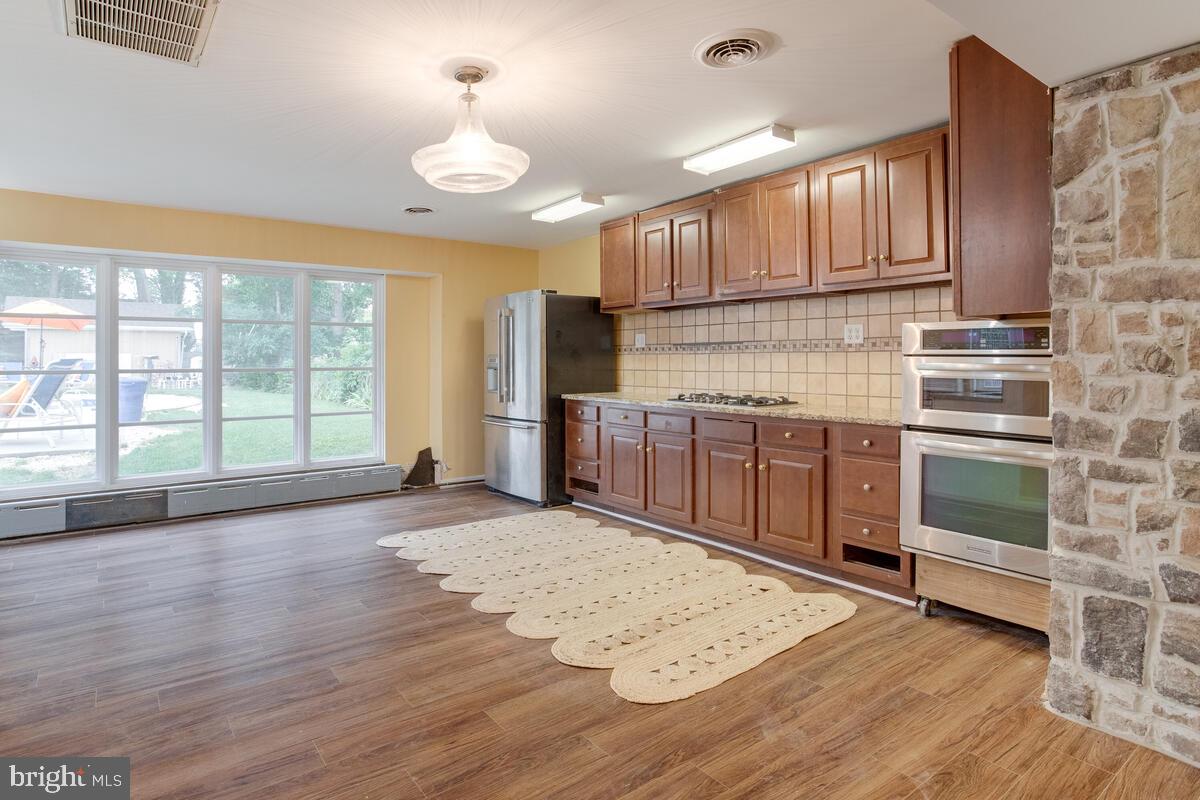 8412 Allison Lane Rosedale, MD 21237 - Photo 46 of 63 Pool house