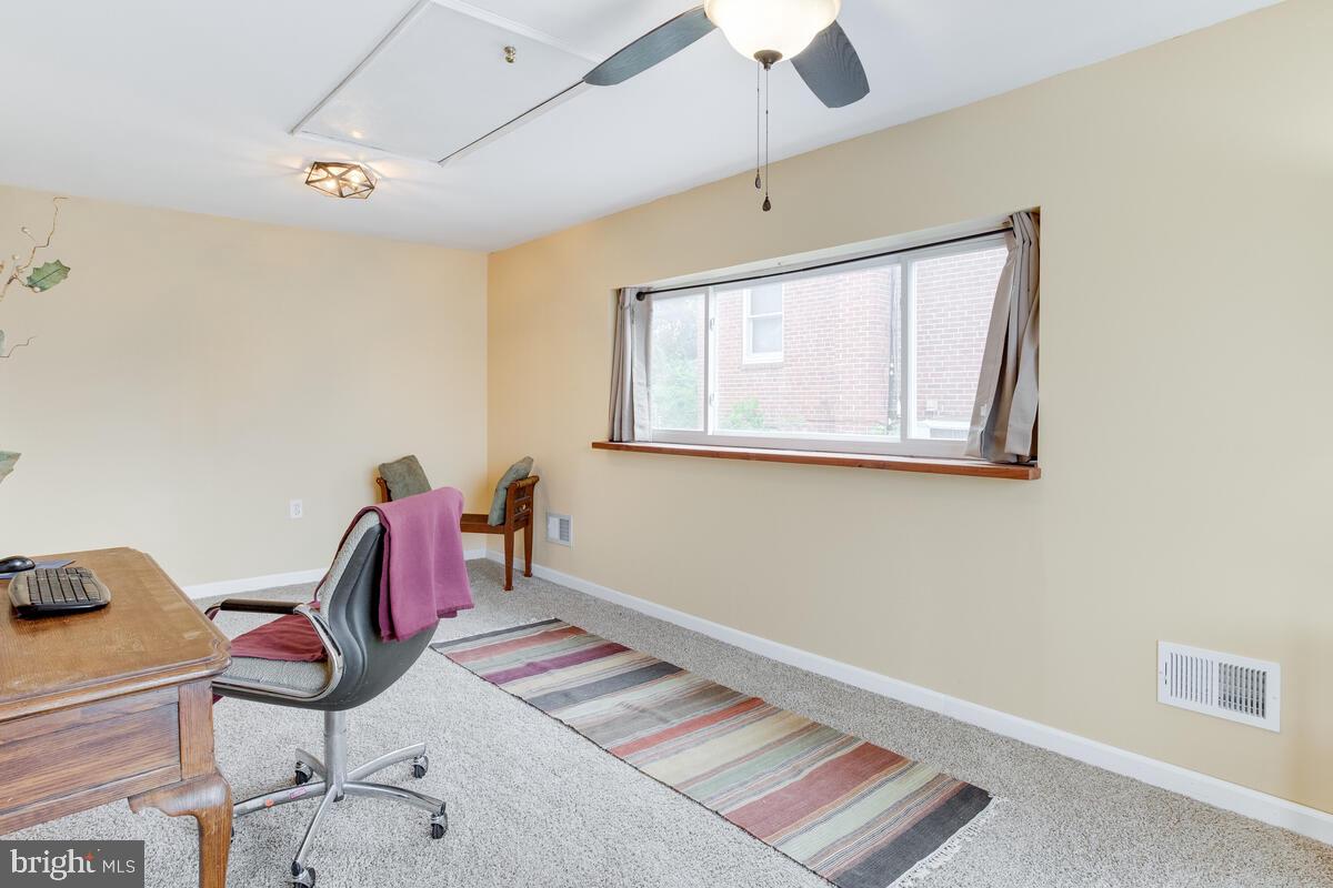8412 Allison Lane Rosedale, MD 21237 - Photo 8 of 63