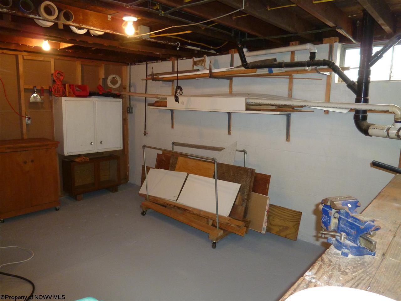 1277 Bunner Ridge Road Fairmont, WV 26554 - Photo 15 of 16 Gallery Image 15