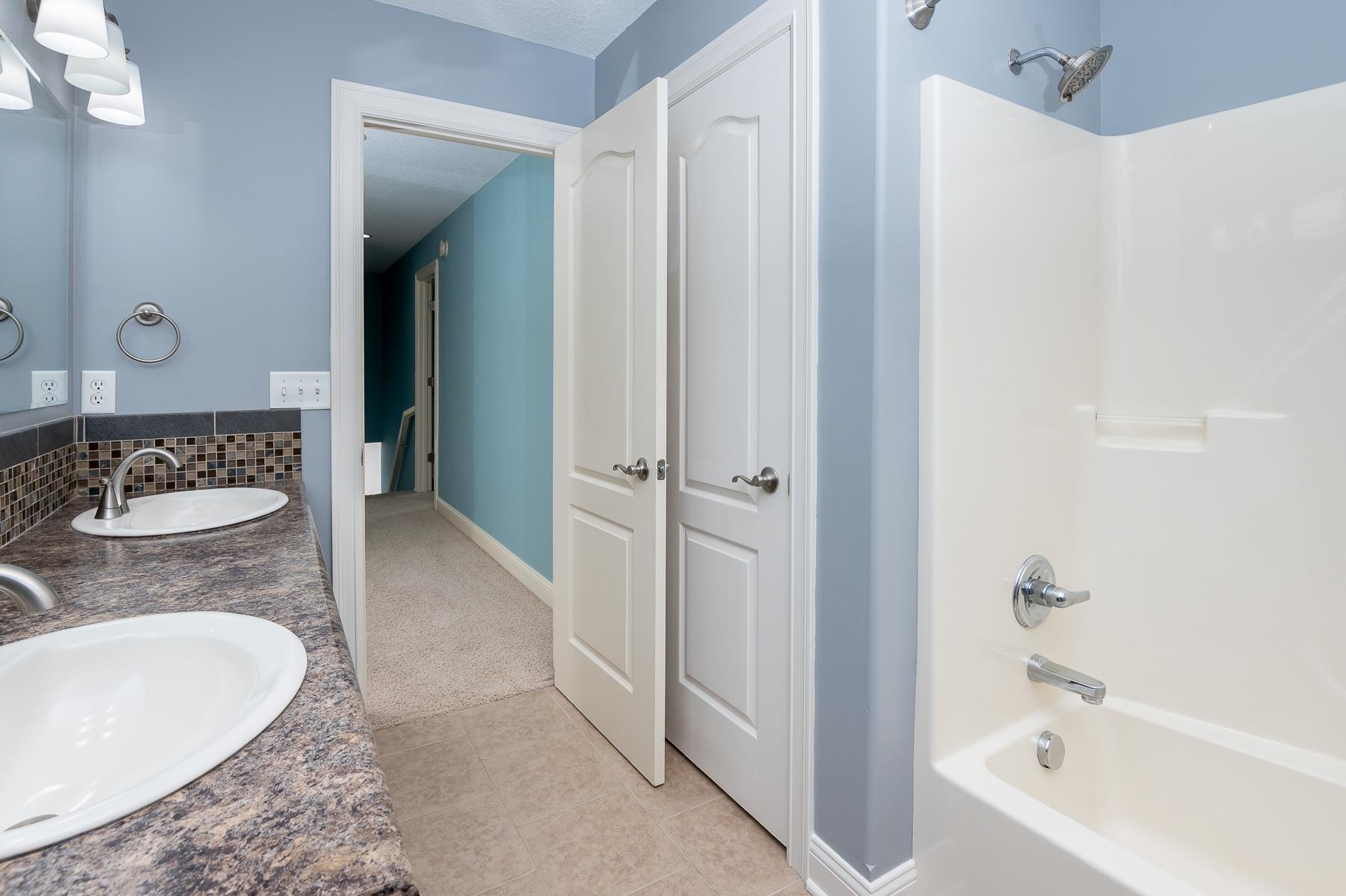 13622 Ridge Crest Crossing Fort Wayne, IN 46814 - Photo 35 of 36 Gallery Image 35
