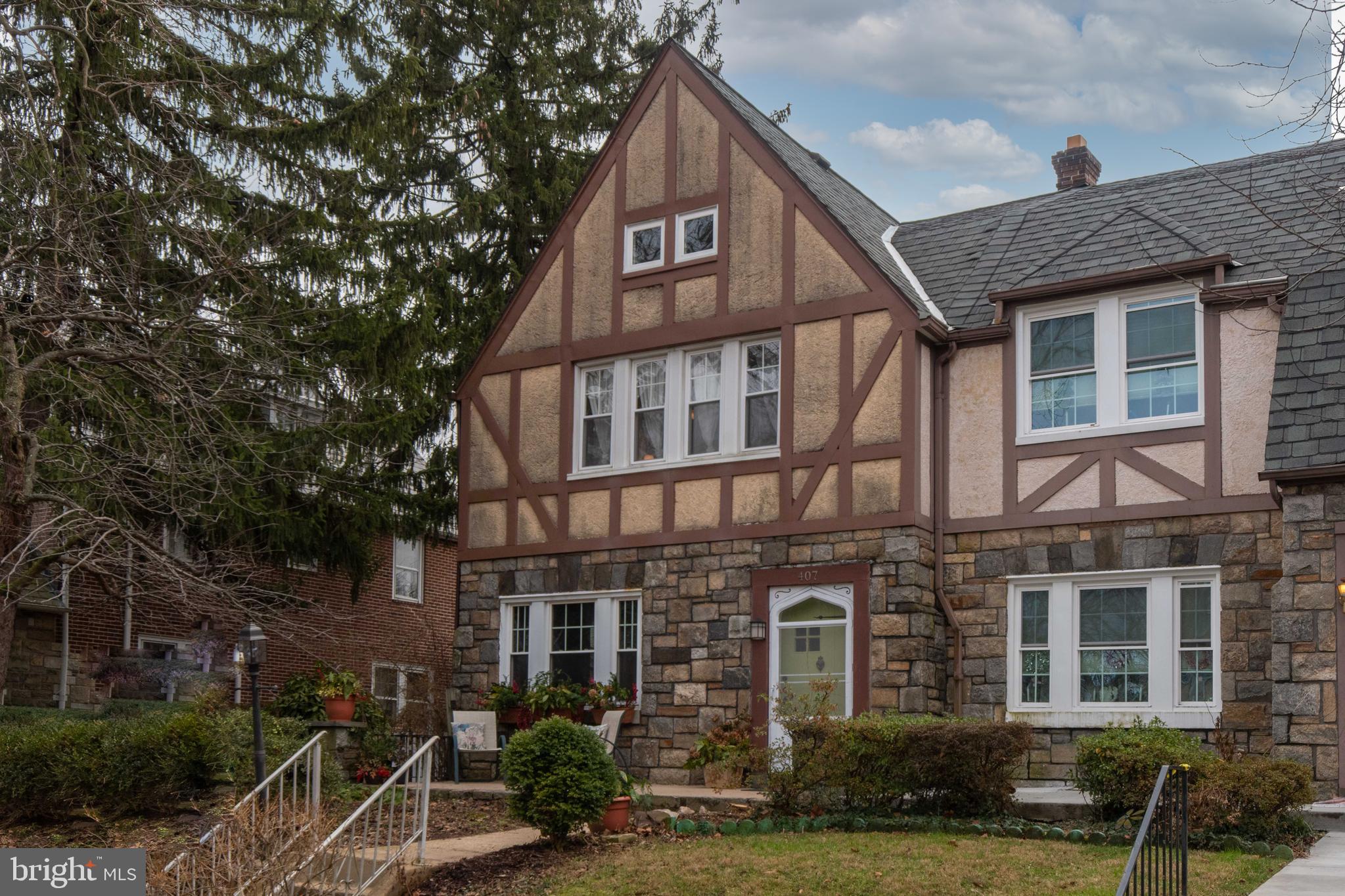 407 Hopkins Road Baltimore, MD 21212 - Photo 1 of 62