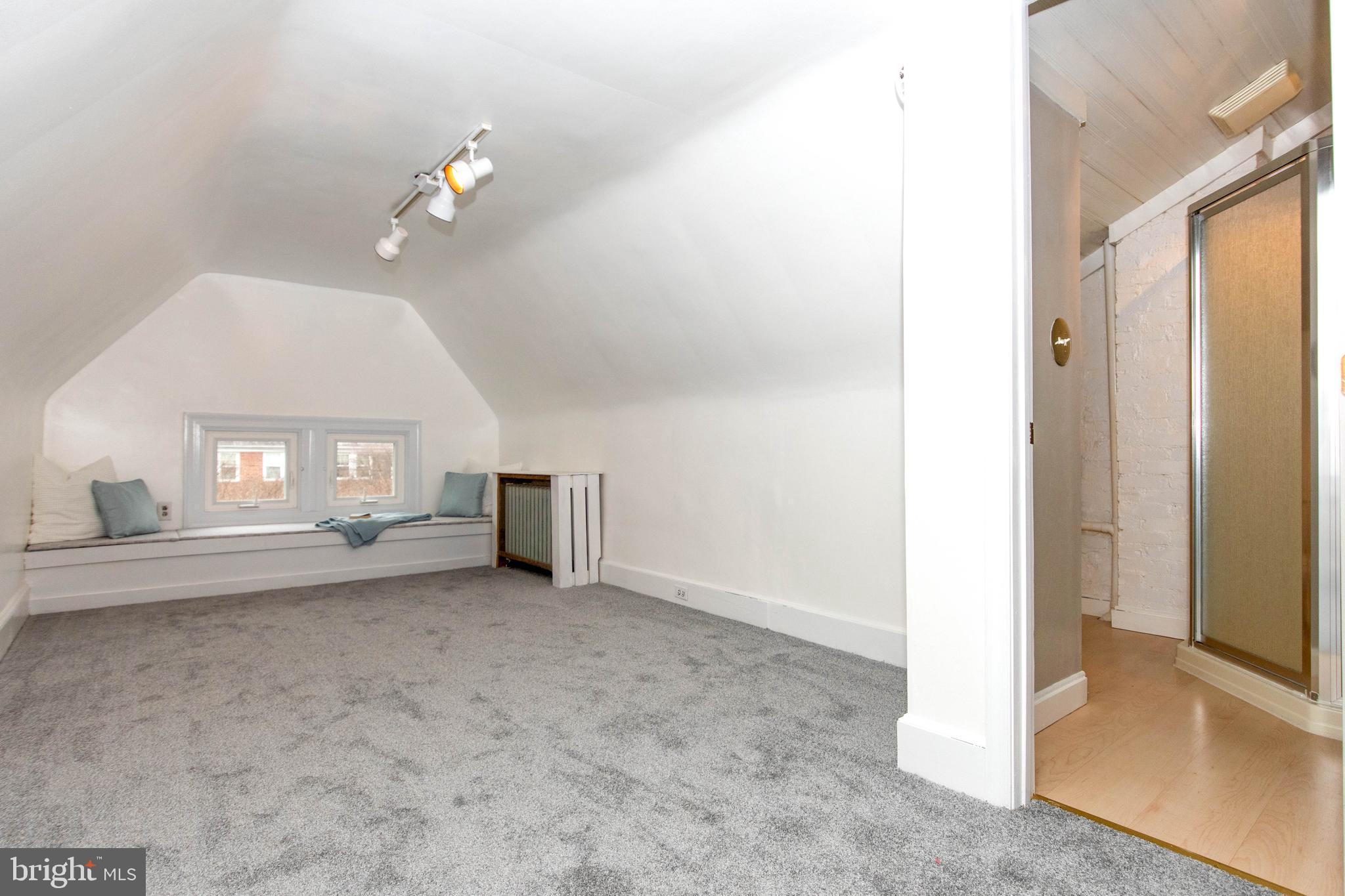 407 Hopkins Road Baltimore, MD 21212 - Photo 35 of 62