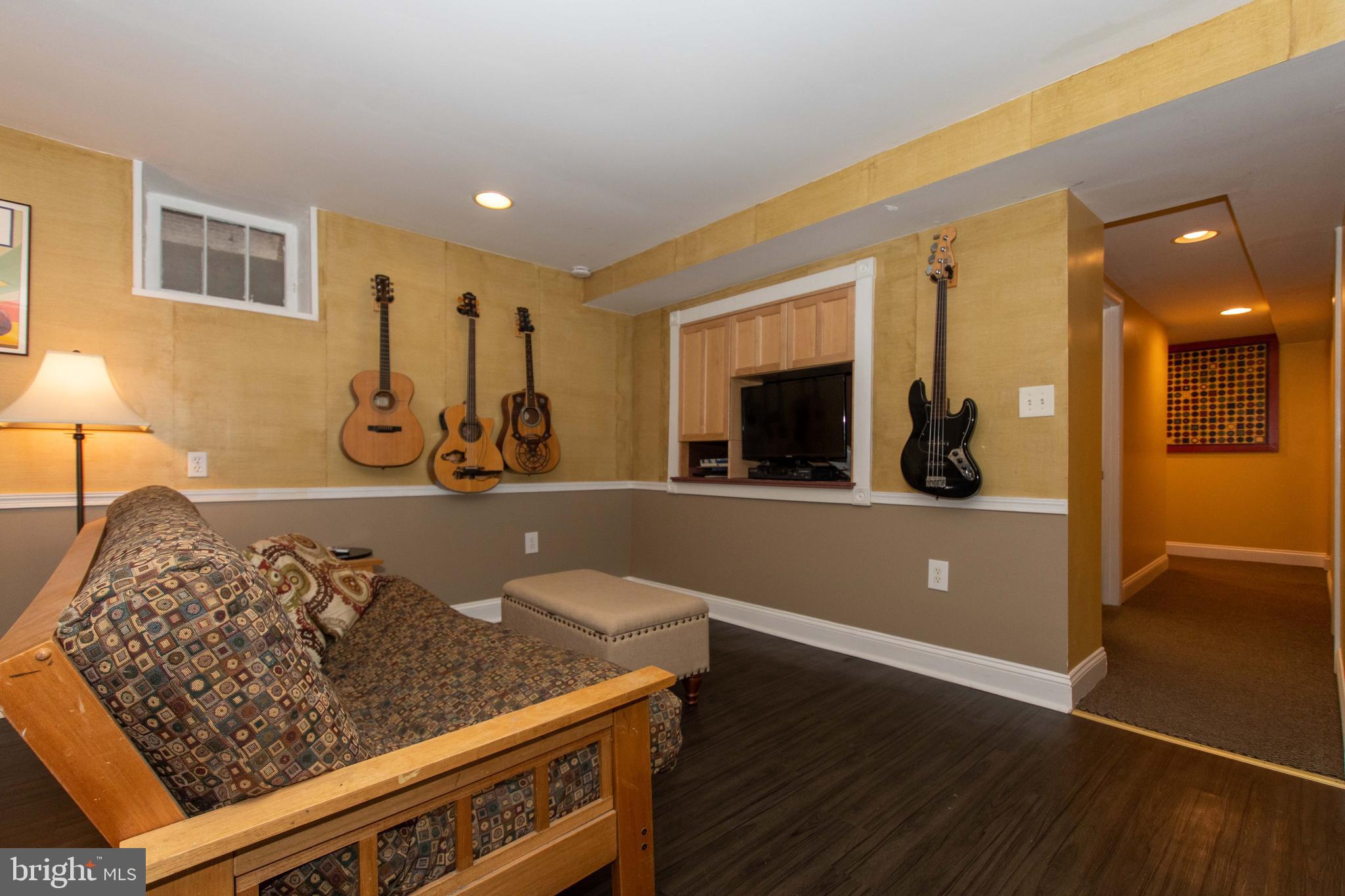 407 Hopkins Road Baltimore, MD 21212 - Photo 43 of 62