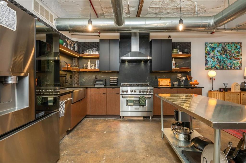244 Peters Street Southwest, Unit 5 Atlanta, GA 30313 - Photo 8 of 71