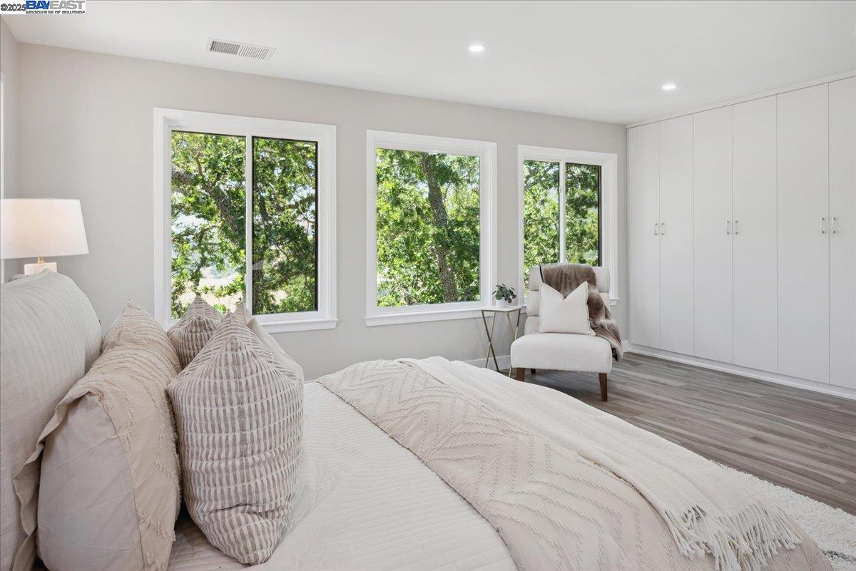 325 Bollinger Estates Court San Ramon, CA 94583 - Photo 26 of 59 a bed room with two bed and a large window