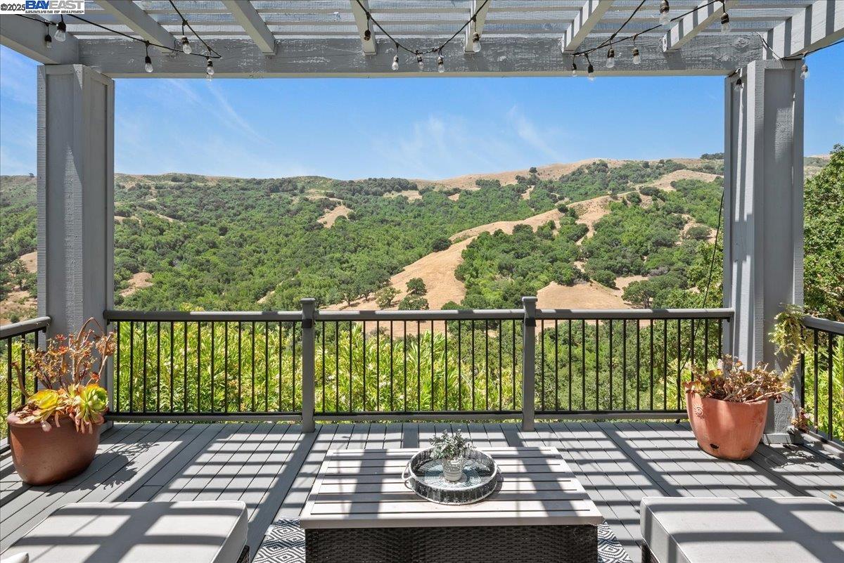 325 Bollinger Estates Court San Ramon, CA 94583 - Photo 45 of 59 a view of a balcony with furniture