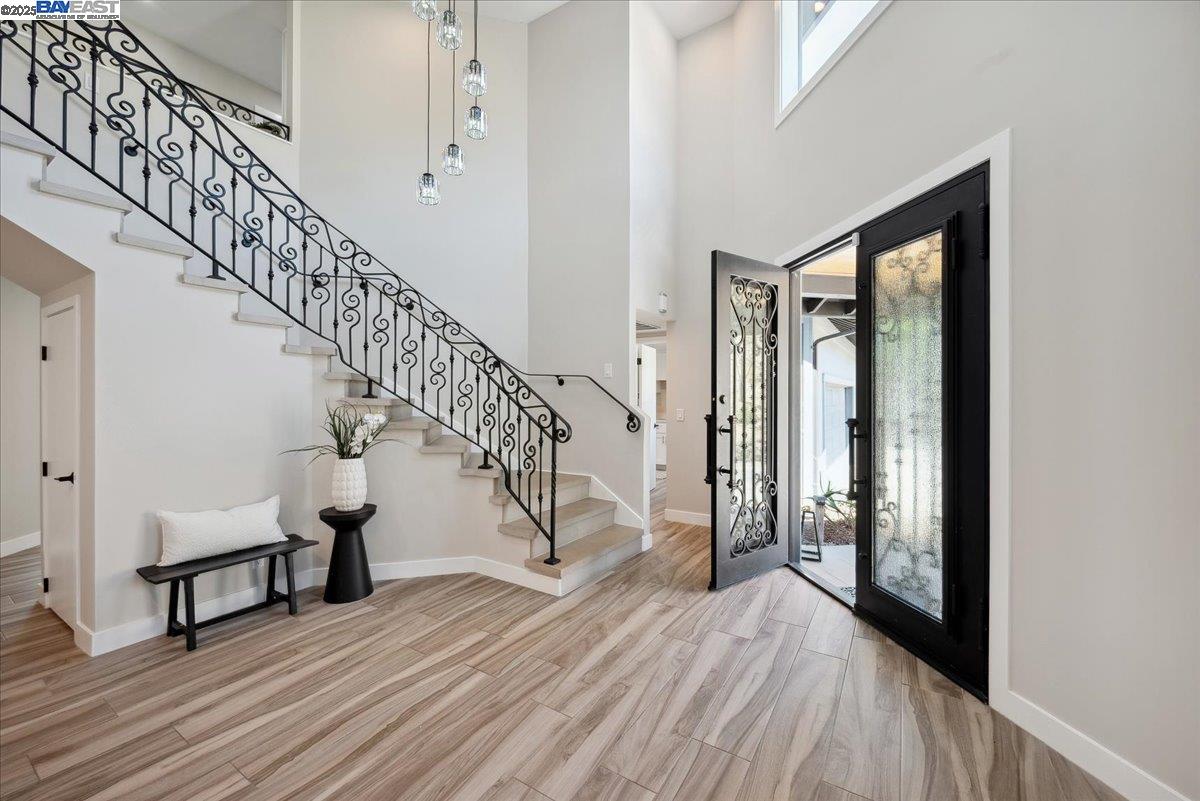 325 Bollinger Estates Court San Ramon, CA 94583 - Photo 6 of 59