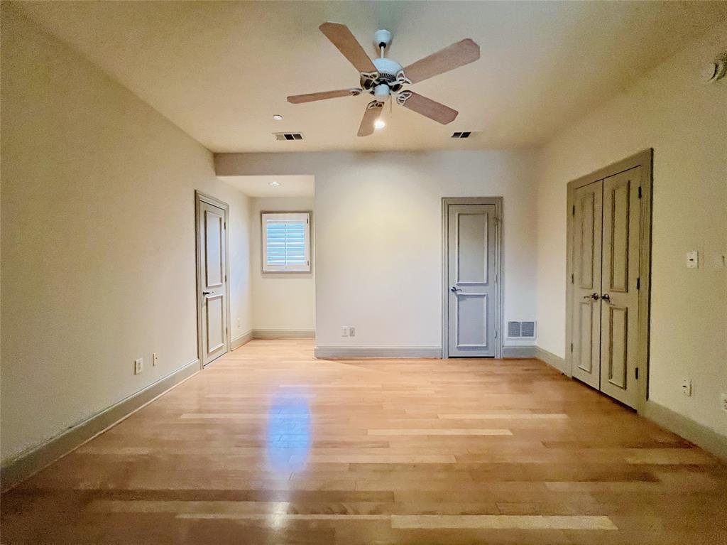 14749 Celestial Place Addison, TX 75254 - Photo 29 of 39