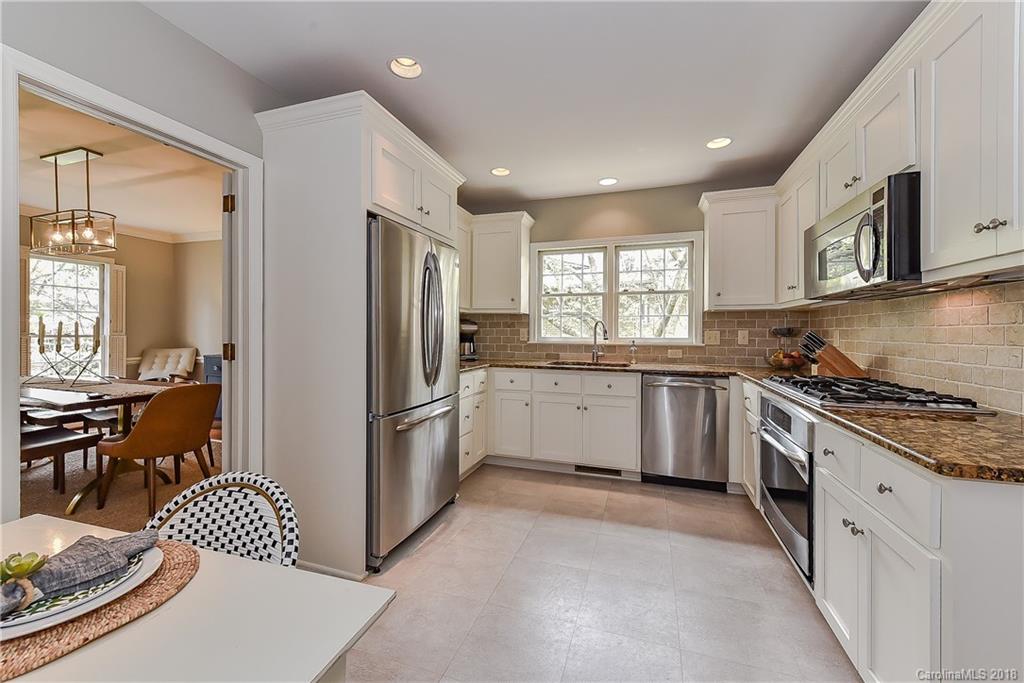 346 Whitestone Road Charlotte, NC 28270 - Photo 14 of 29 Gallery Image 14