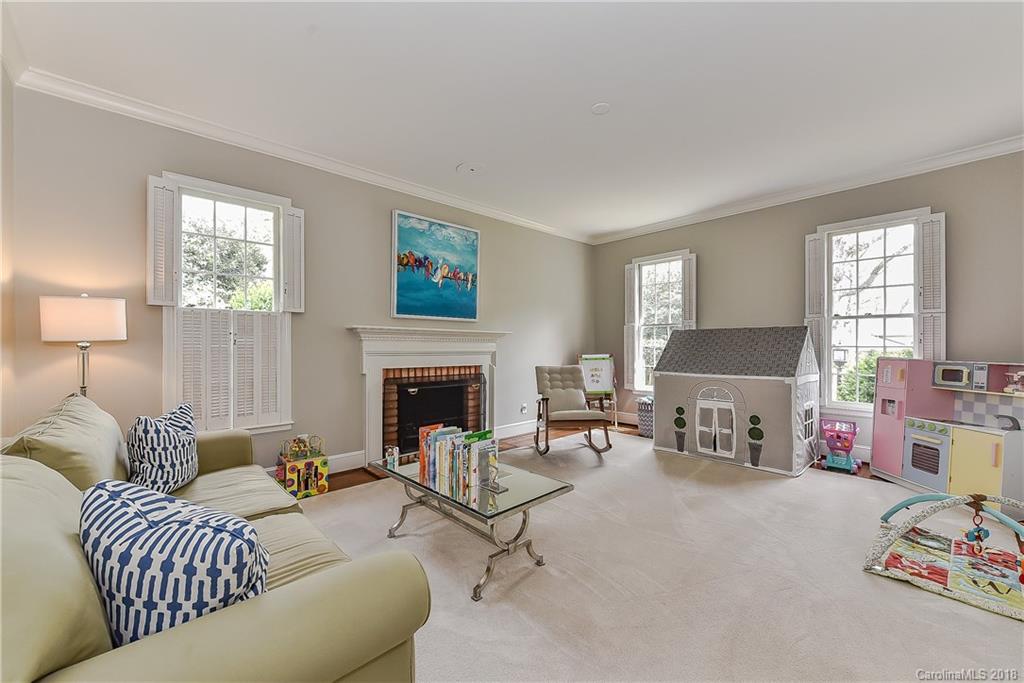 346 Whitestone Road Charlotte, NC 28270 - Photo 3 of 29 Gallery Image 3