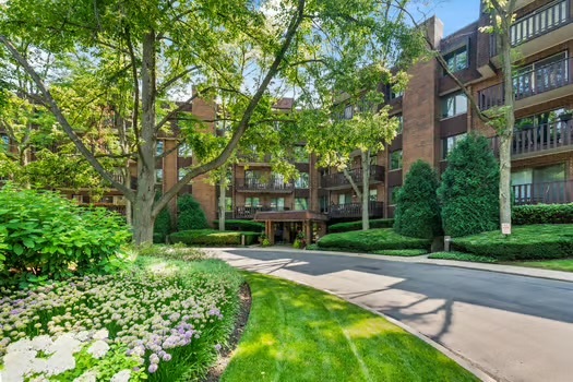 1125 Lake Cook Road, Unit 505E Northbrook, IL 60062 - Photo 1 of 18