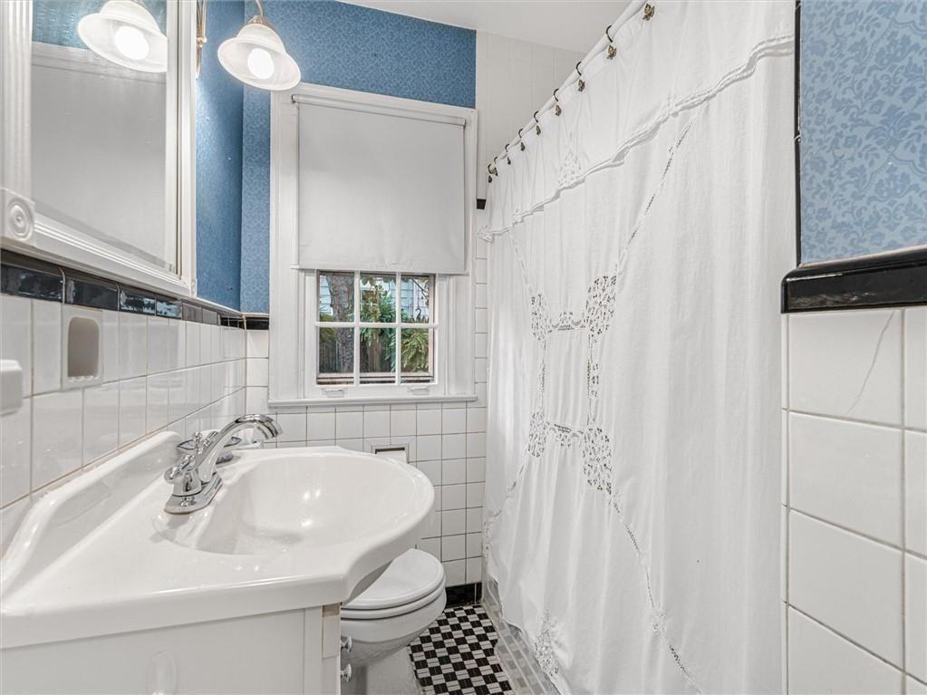 2223 Virginia Place Northeast Atlanta, GA 30305 - Photo 23 of 38