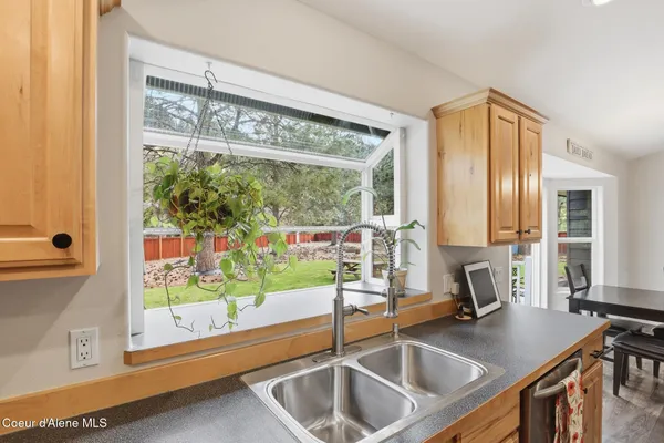 $775,000 | 3864 North Miners Loop, Coeur D'Alene, ID 83815