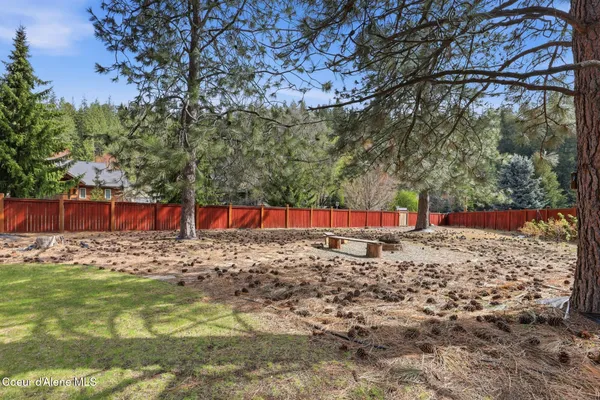 $775,000 | 3864 North Miners Loop, Coeur D'Alene, ID 83815