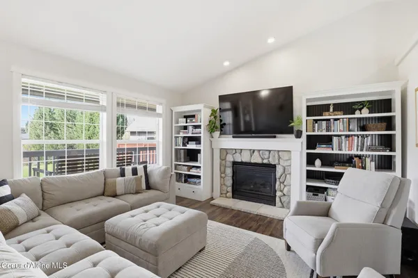 $775,000 | 3864 North Miners Loop, Coeur D'Alene, ID 83815