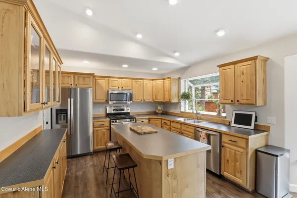 $775,000 | 3864 North Miners Loop, Coeur D'Alene, ID 83815