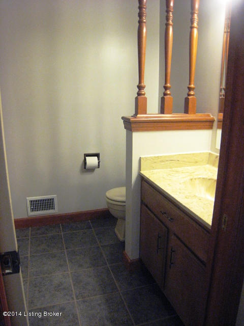 2909 Beaumont Road Louisville, KY 40205 - Photo 17 of 18 IMG_0675