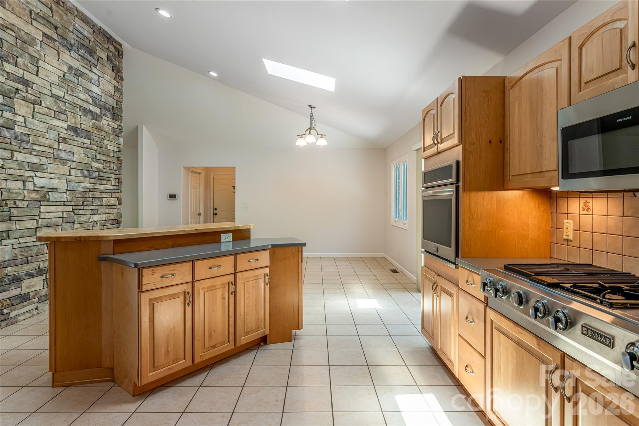 649 Rickel Drive Hendersonville, NC 28739 - Photo 12 of 48