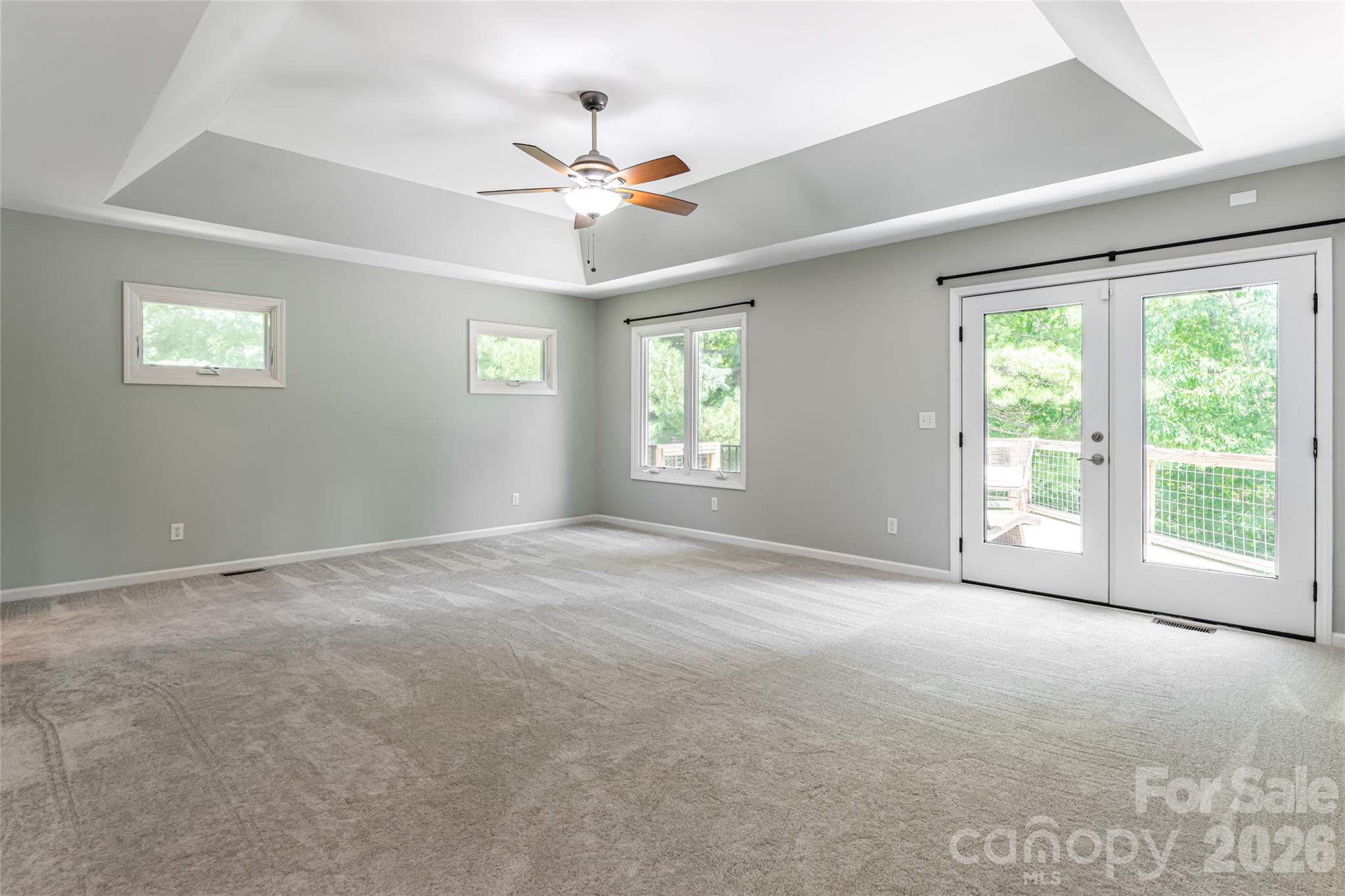 649 Rickel Drive Hendersonville, NC 28739 - Photo 14 of 48