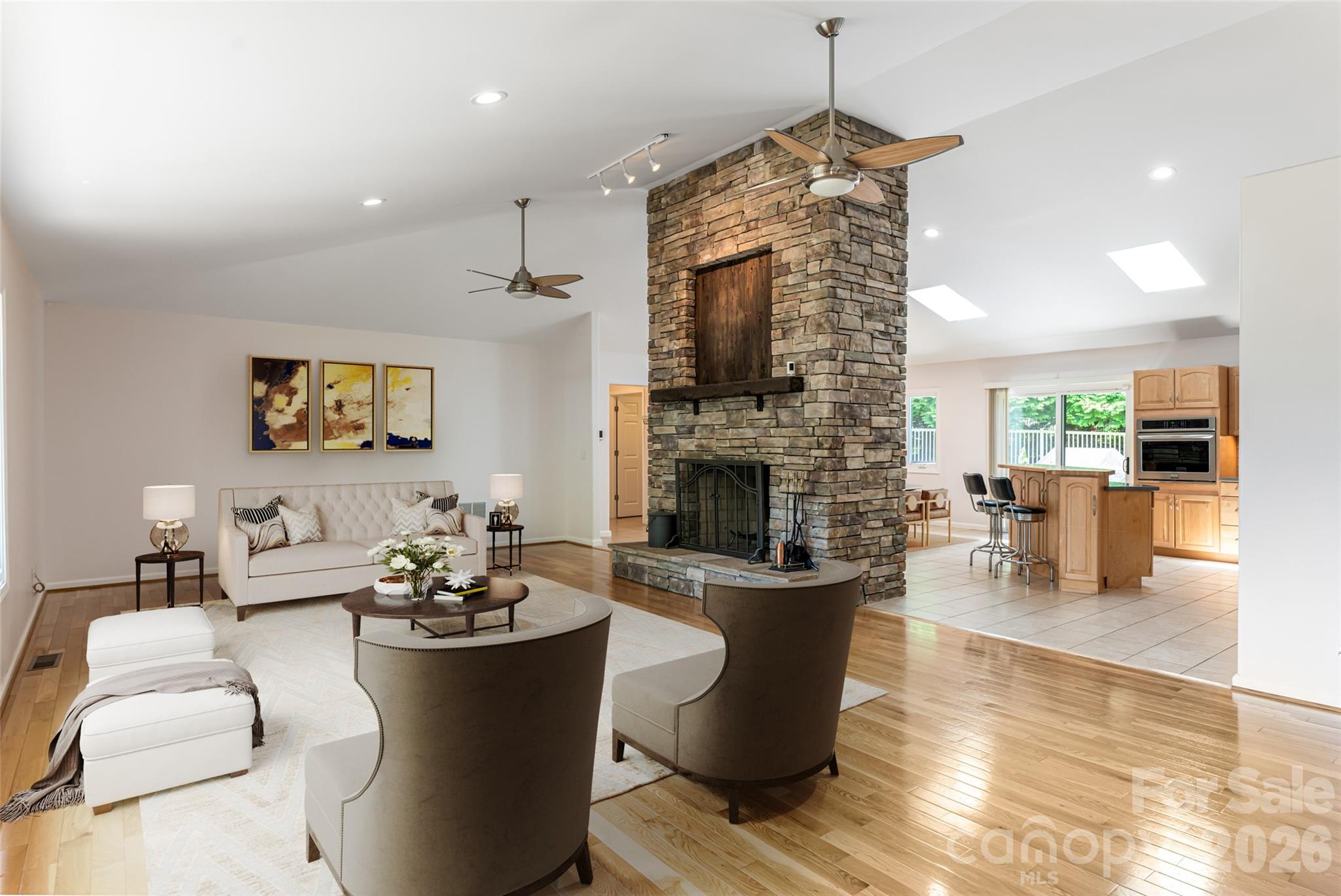 649 Rickel Drive Hendersonville, NC 28739 - Photo 8 of 48