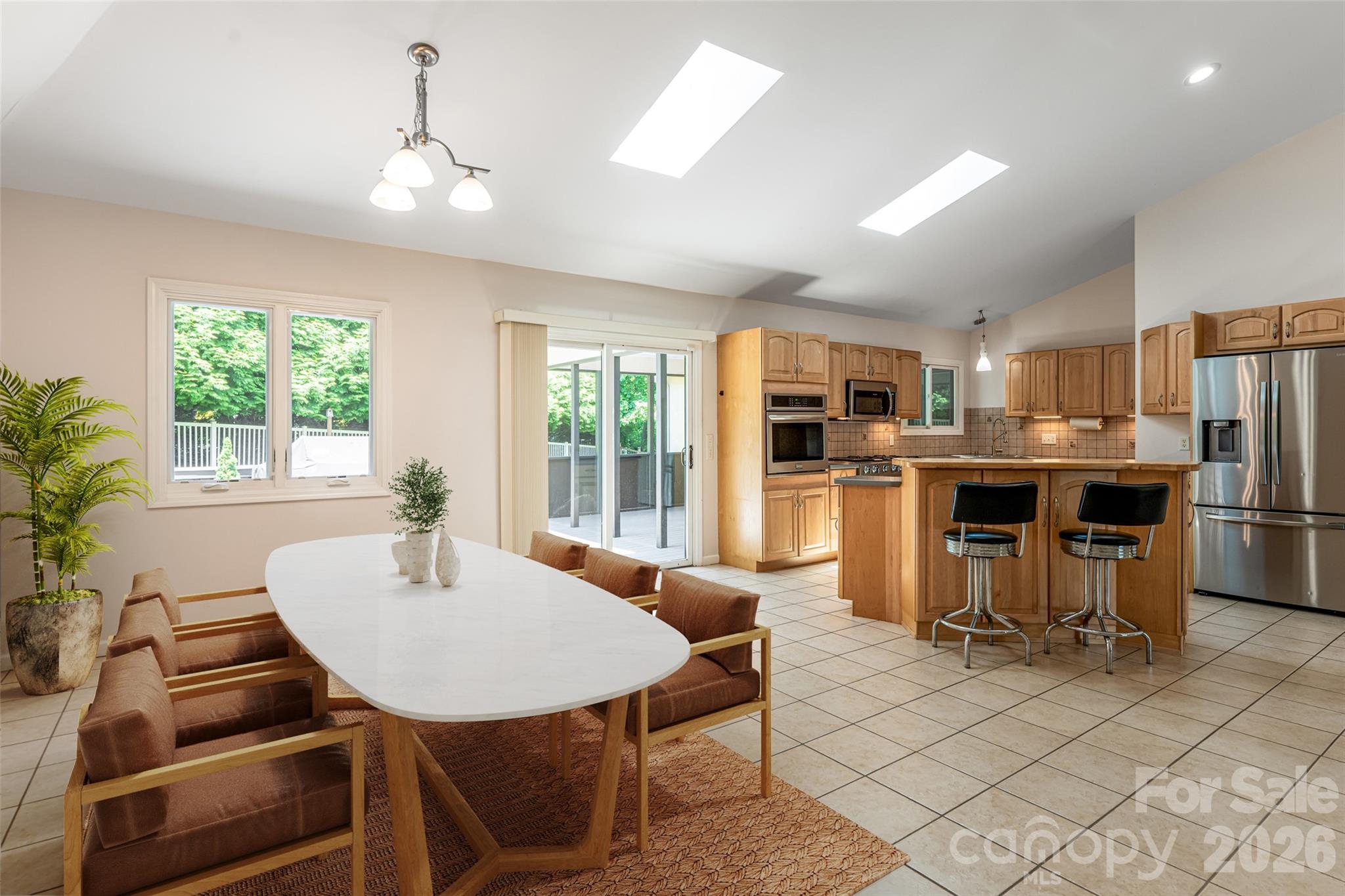 649 Rickel Drive Hendersonville, NC 28739 - Photo 10 of 48