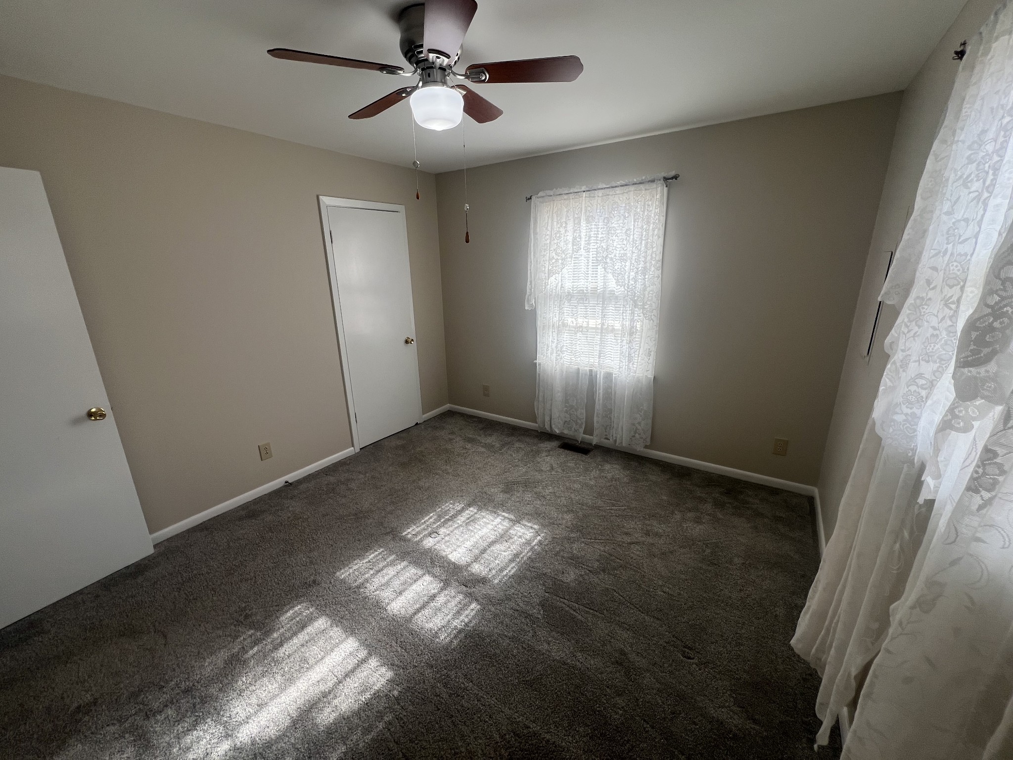 220 Apache Circle Pulaski, TN 38478 - Photo 16 of 25 a view of an empty room and window