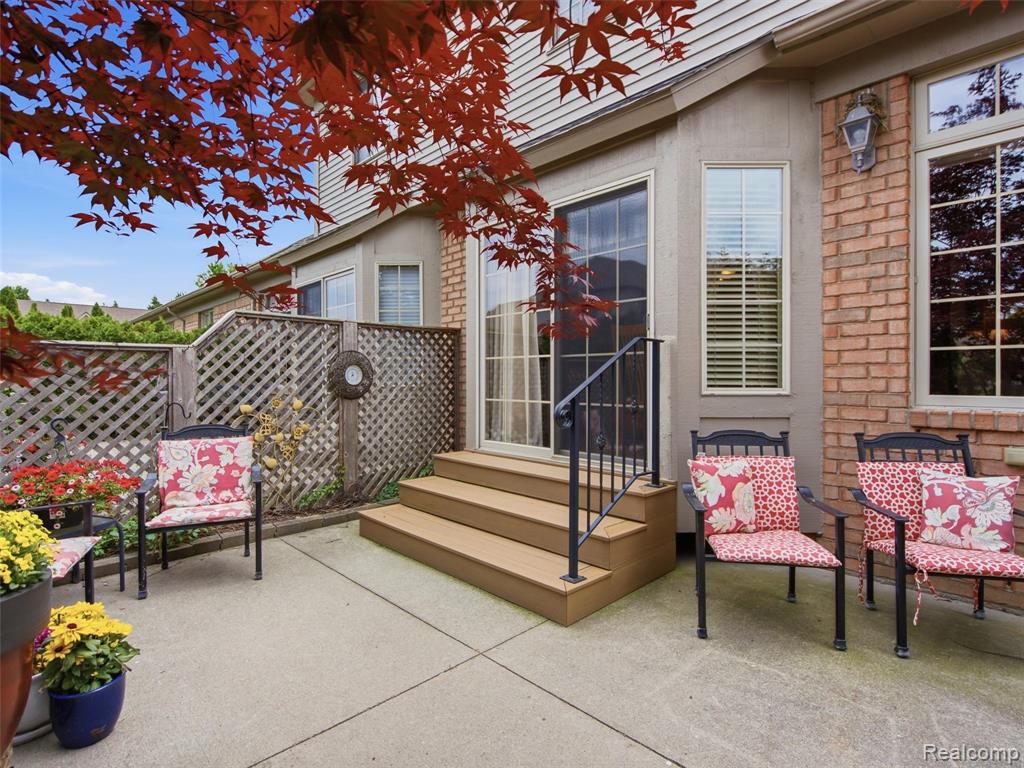 2633 Ridgecrest Drive Utica, MI 48316 - Photo 33 of 42
