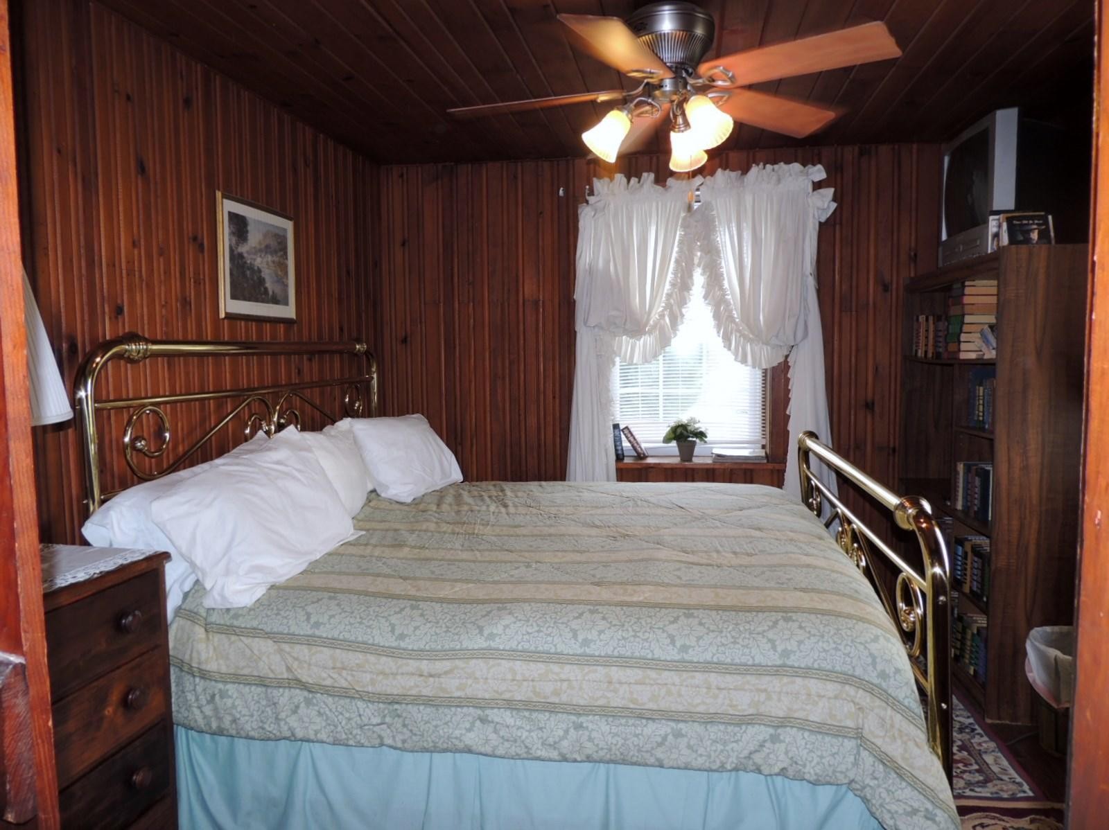 2454 Pigeon Ridge Road Crossville, TN 38555 - Photo 16 of 26 Gallery Image 16