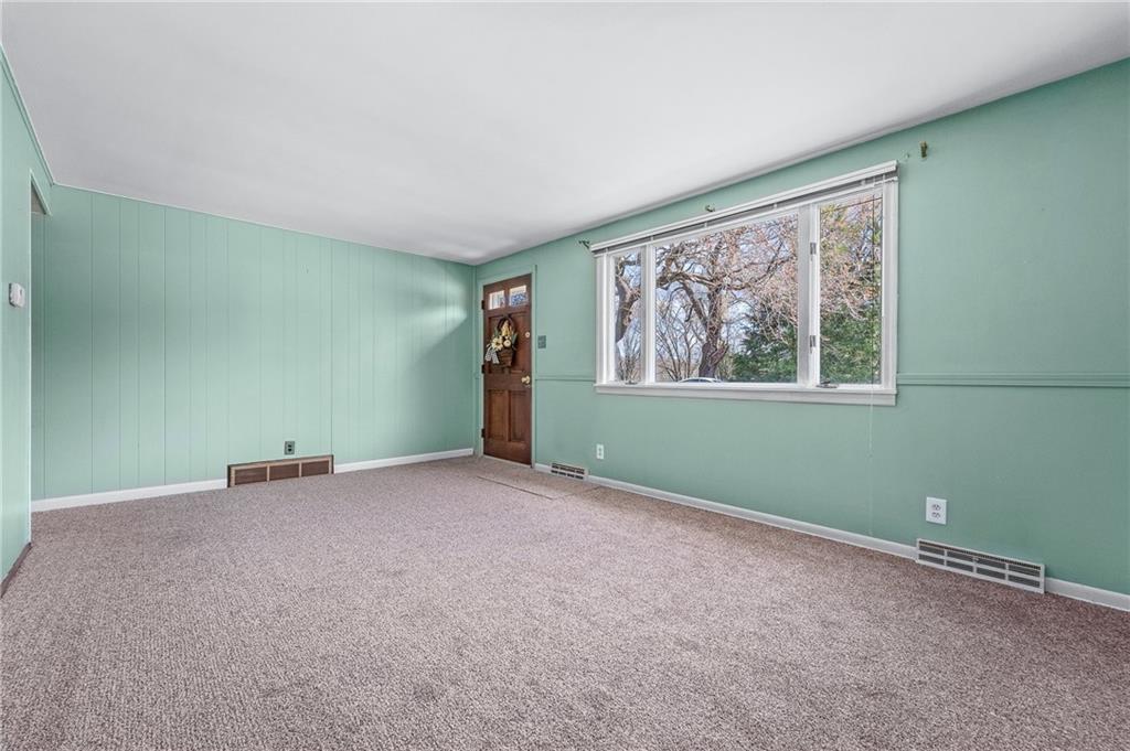 770 Spring Street Harmony, PA 16037 - Photo 5 of 25 Gallery Image 5