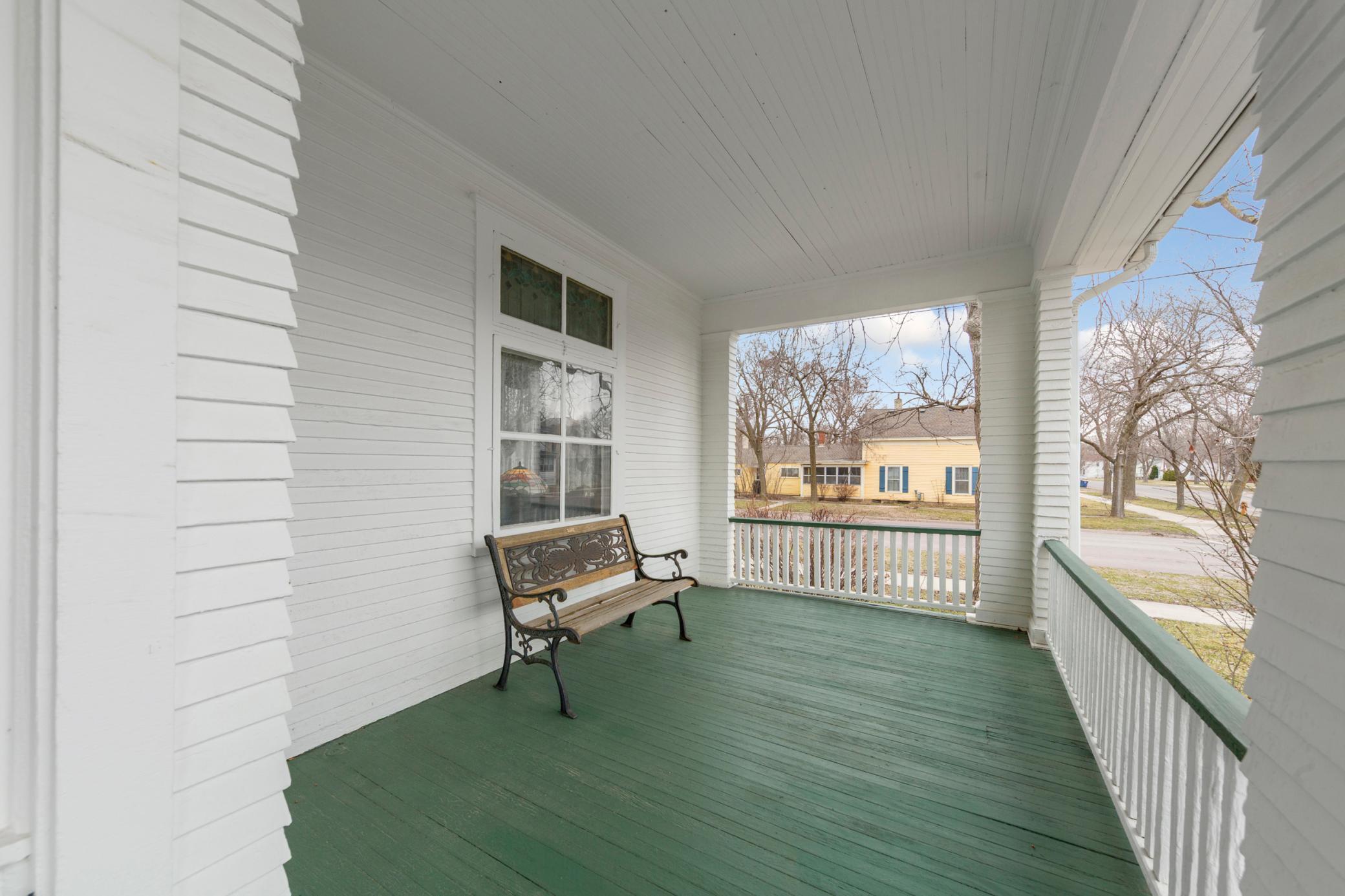 504 7th Street Northwest Faribault, MN 55021 - Photo 17 of 84