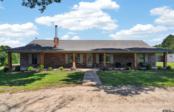 $674,900 | 8460 Farm To Market Road 322, Palestine, TX 75801
