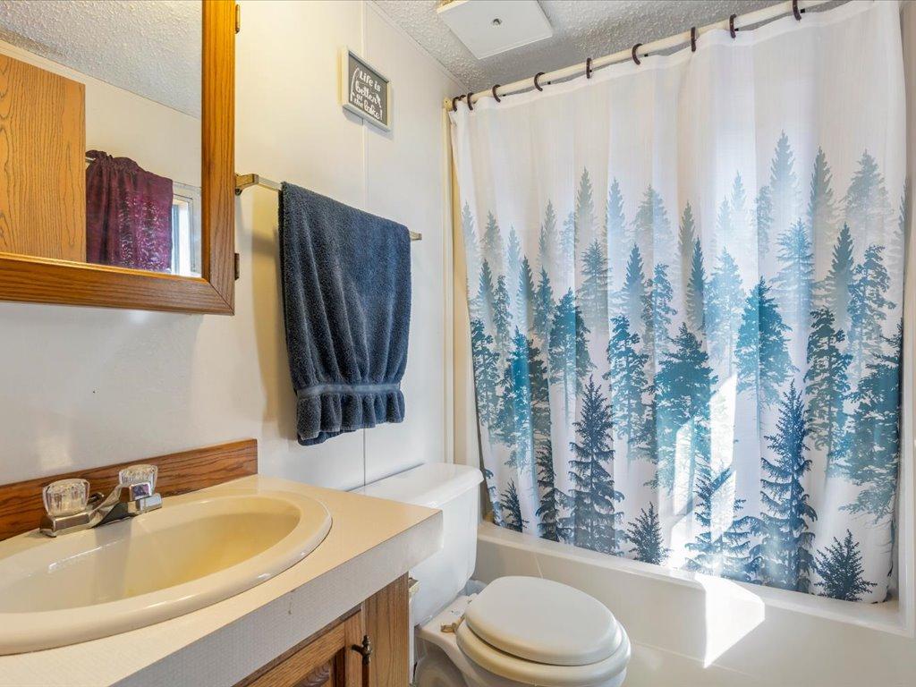 8143 Meadow Lake Road Southwest Motley, MN 56466 - Photo 16 of 52 Gallery Image 16