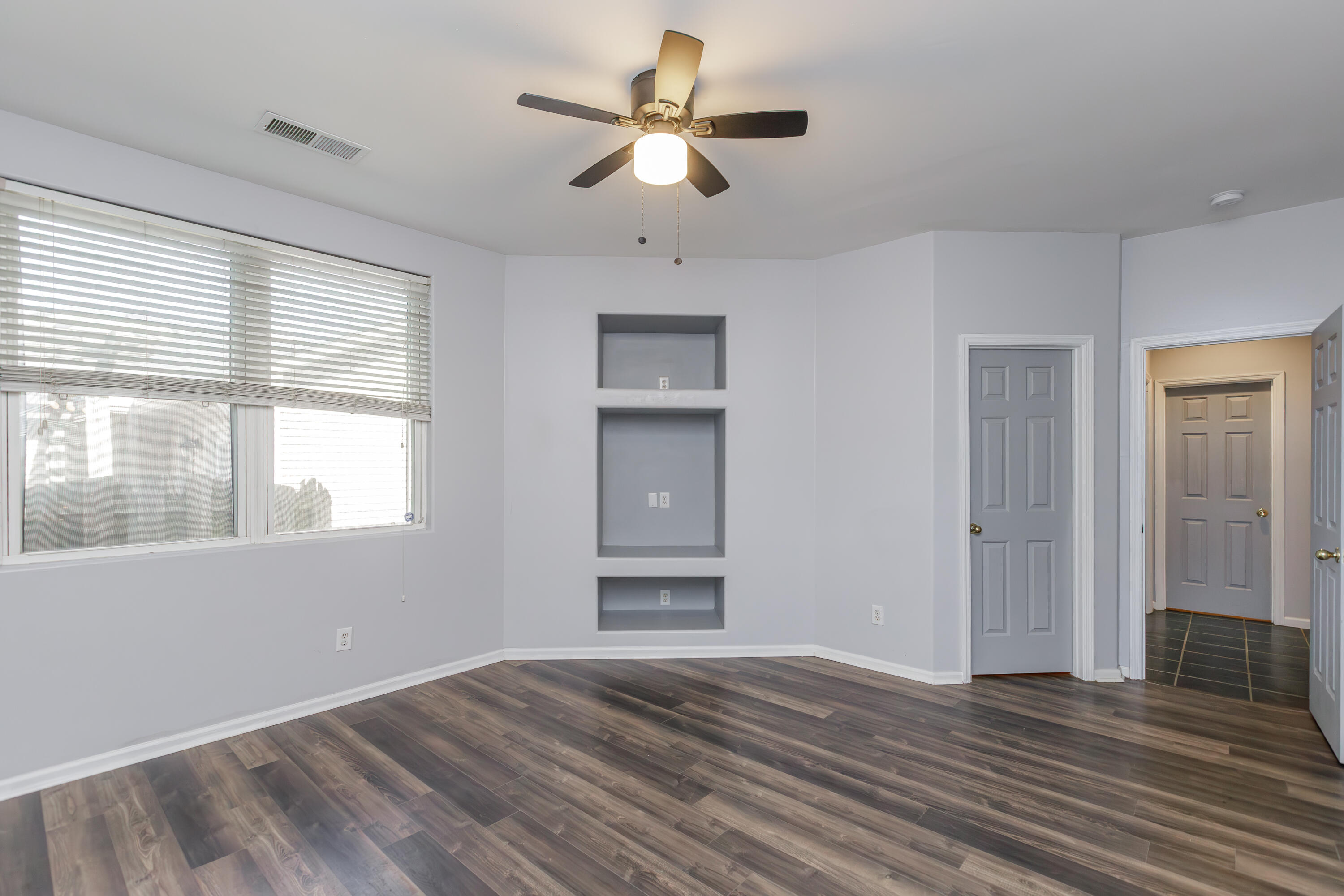 2540 Spring Valley Loop Lexington, KY 40511 - Photo 18 of 29 1-18