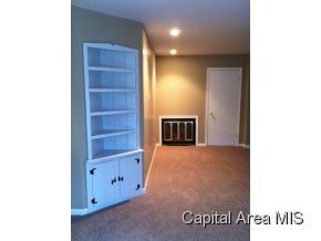 2172 South 12th Street Springfield, IL 62703 - Photo 2 of 14