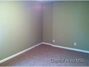 2172 South 12th Street Springfield, IL 62703 - Photo 11 of 14