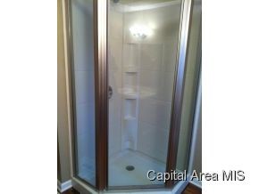 2172 South 12th Street Springfield, IL 62703 - Photo 8 of 14