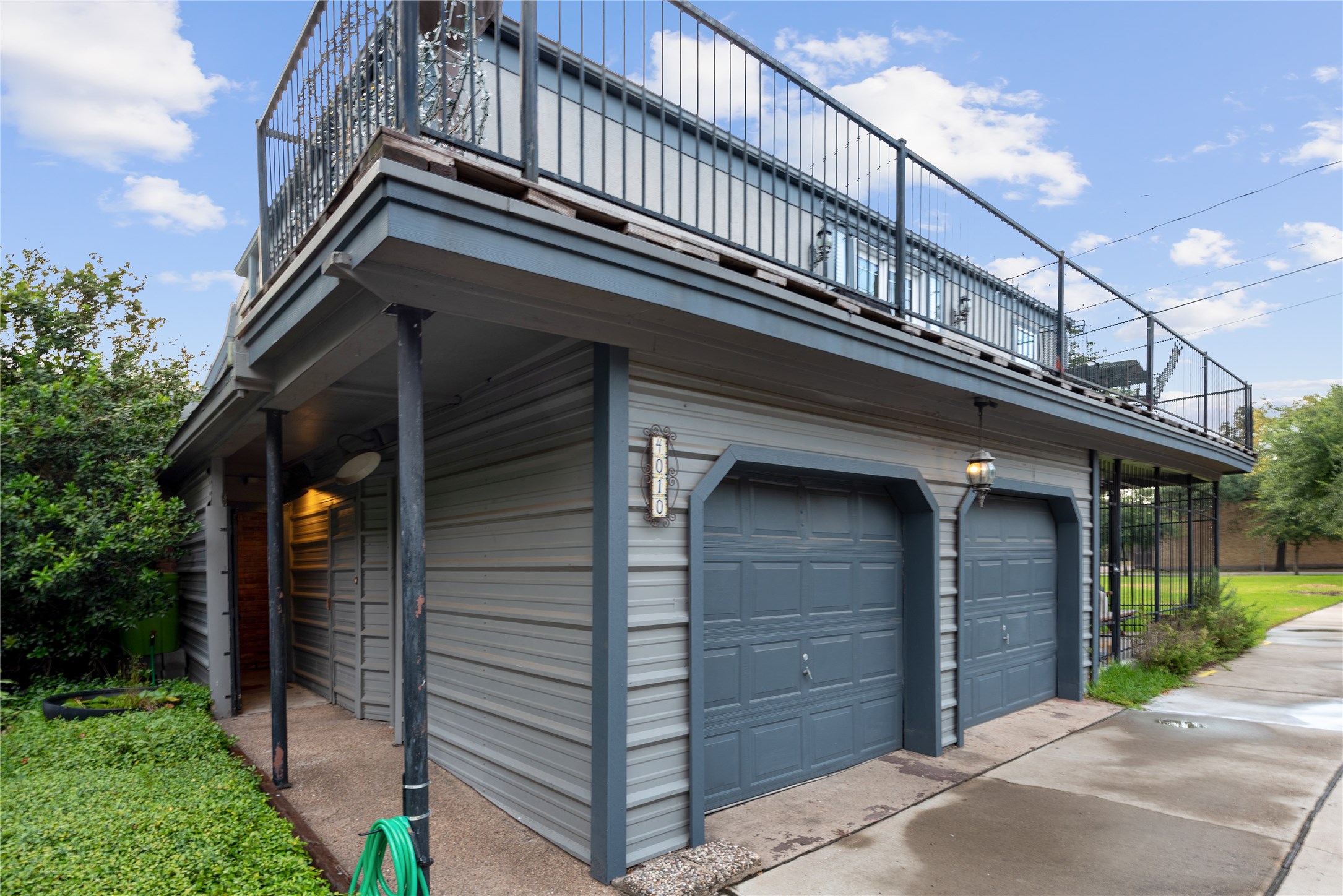4010 Mandell Street Houston, TX 77006 - Photo 1 of 28