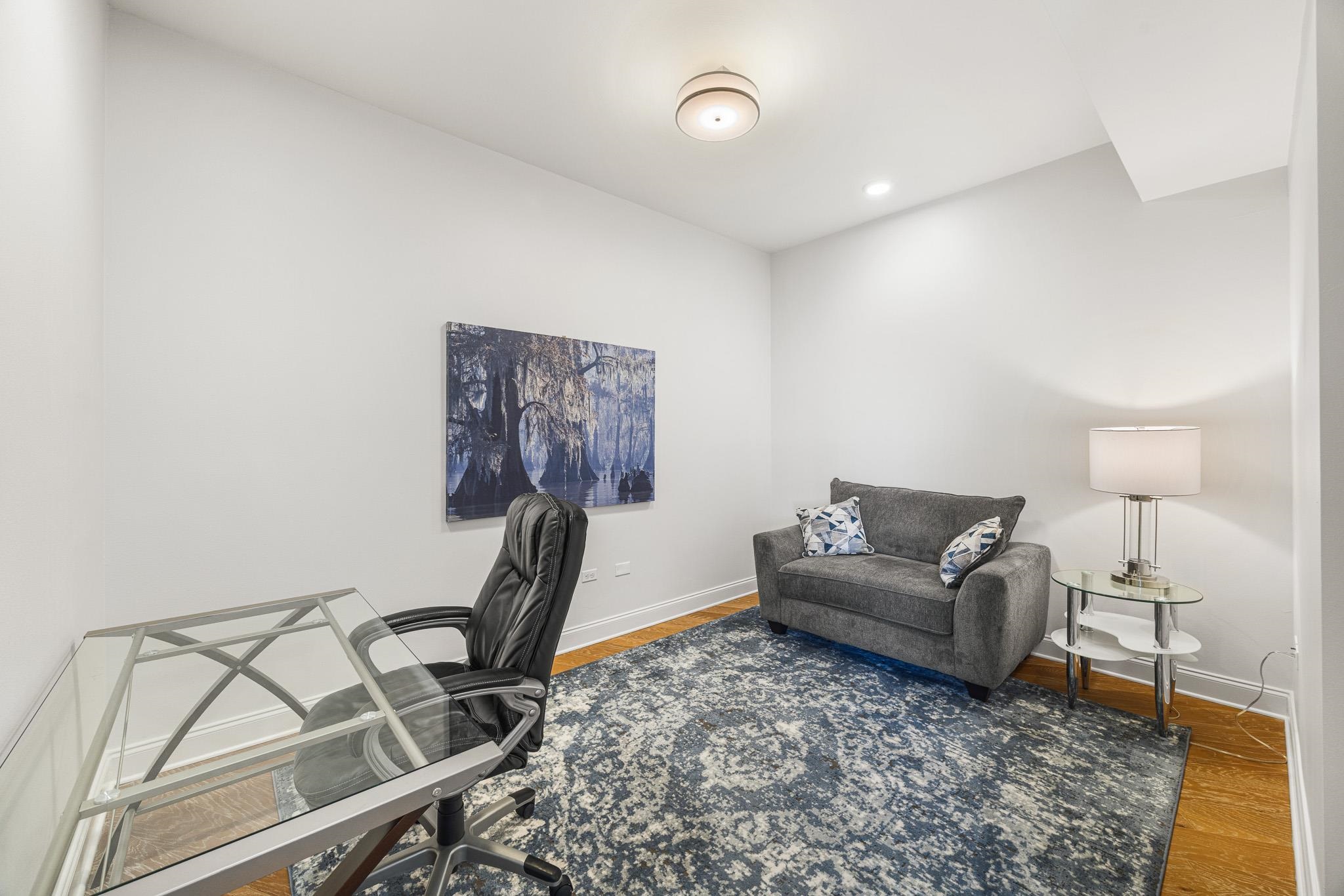 717 Riverside Drive, Unit 603 Memphis, TN 38103 - Photo 17 of 39 Flex space is ideal for an extra bedroom, office or another den.