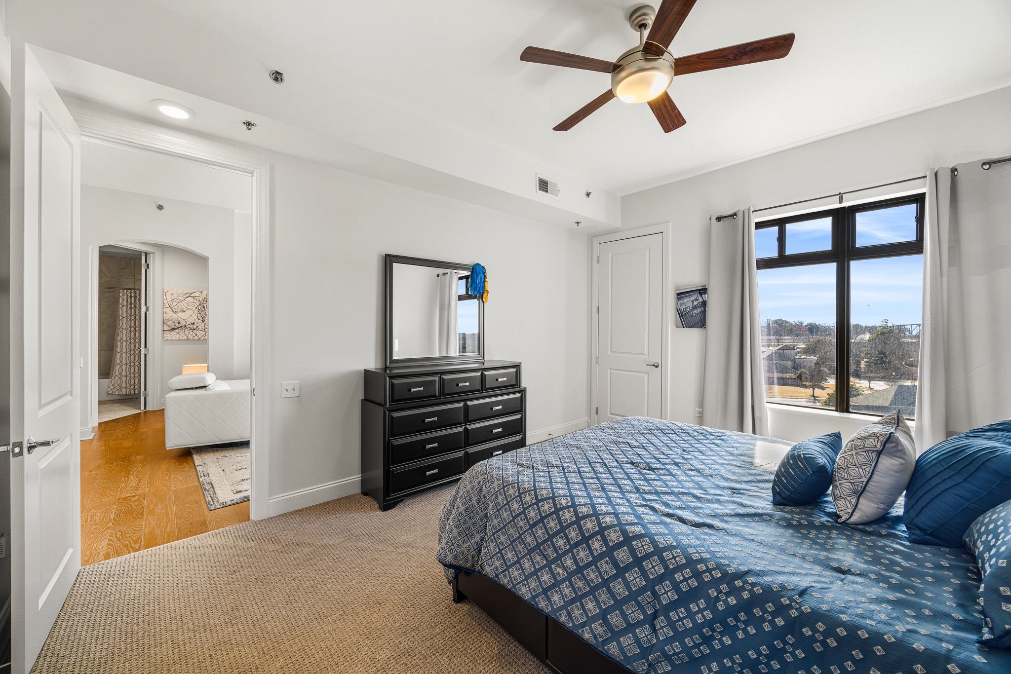 717 Riverside Drive, Unit 603 Memphis, TN 38103 - Photo 17 of 39