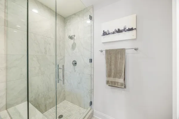 $436,400 | 717 Riverside Drive, Unit 603, Memphis, TN 38103