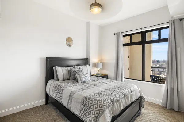 $436,400 | 717 Riverside Drive, Unit 603, Memphis, TN 38103