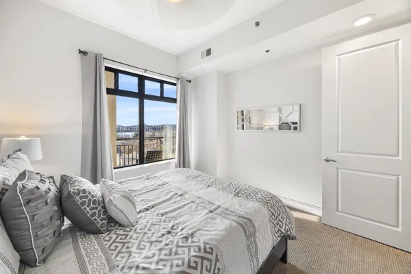 $436,400 | 717 Riverside Drive, Unit 603, Memphis, TN 38103