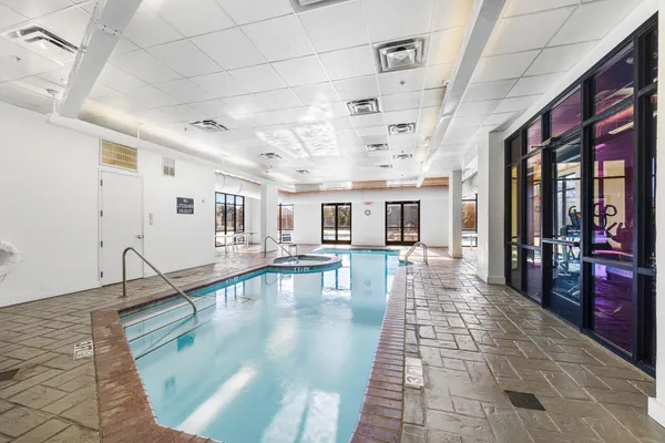 $436,400 | 717 Riverside Drive, Unit 603, Memphis, TN 38103