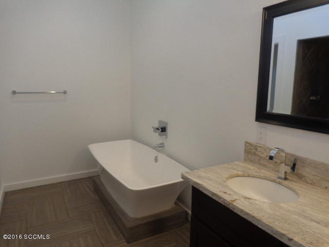 1013 Levy Court Rio Rico, AZ 85648 - Photo 12 of 24 Gallery Image 12