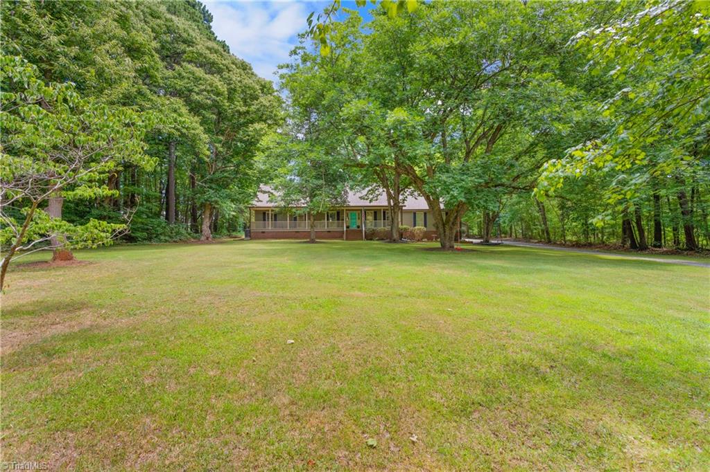 7405 Rader Court Climax, NC 27233 - Photo 6 of 37 Gallery Image 6