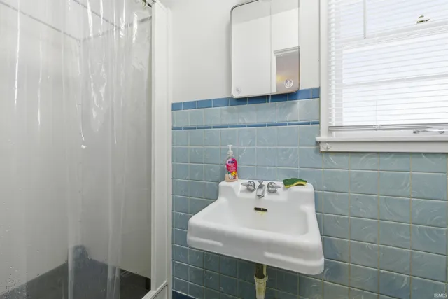 $300,000 | 120 South Hillsdale Drive, Bloomington, IN 47408