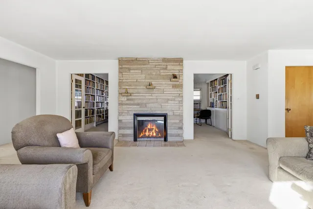 $300,000 | 120 South Hillsdale Drive, Bloomington, IN 47408