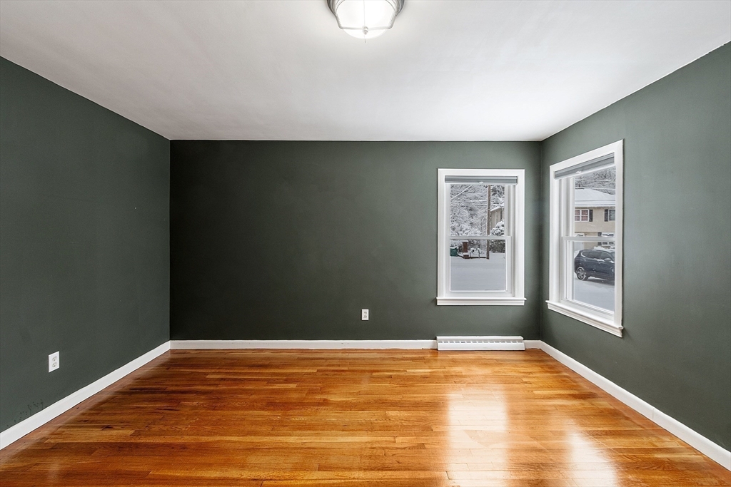 7 Lindsay Road Billerica, MA 01821 - Photo 26 of 41