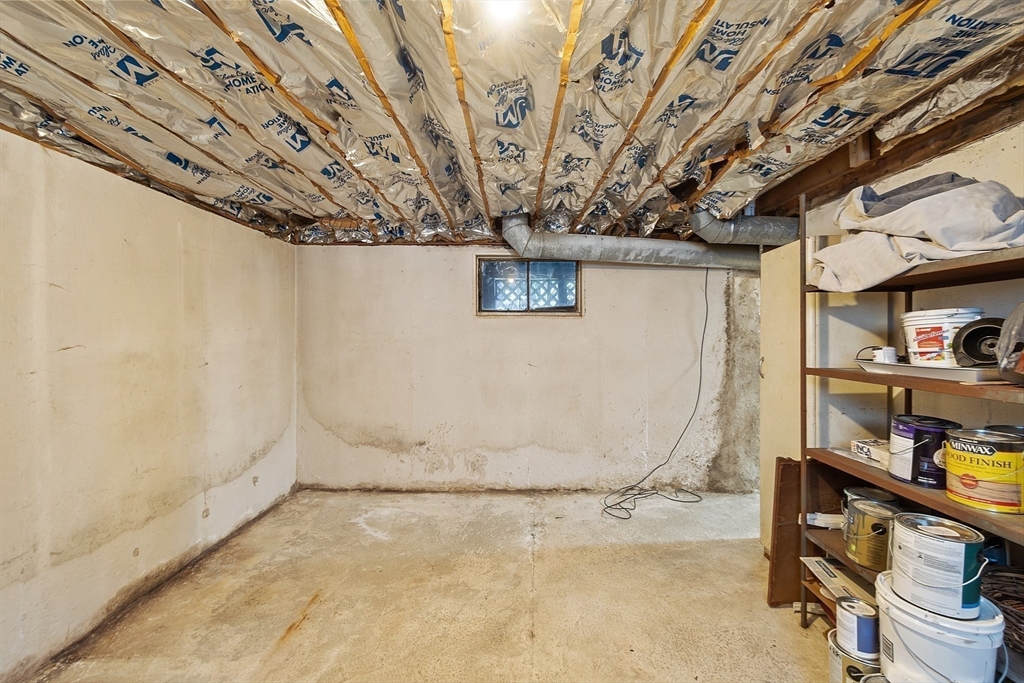 7 Lindsay Road Billerica, MA 01821 - Photo 37 of 41